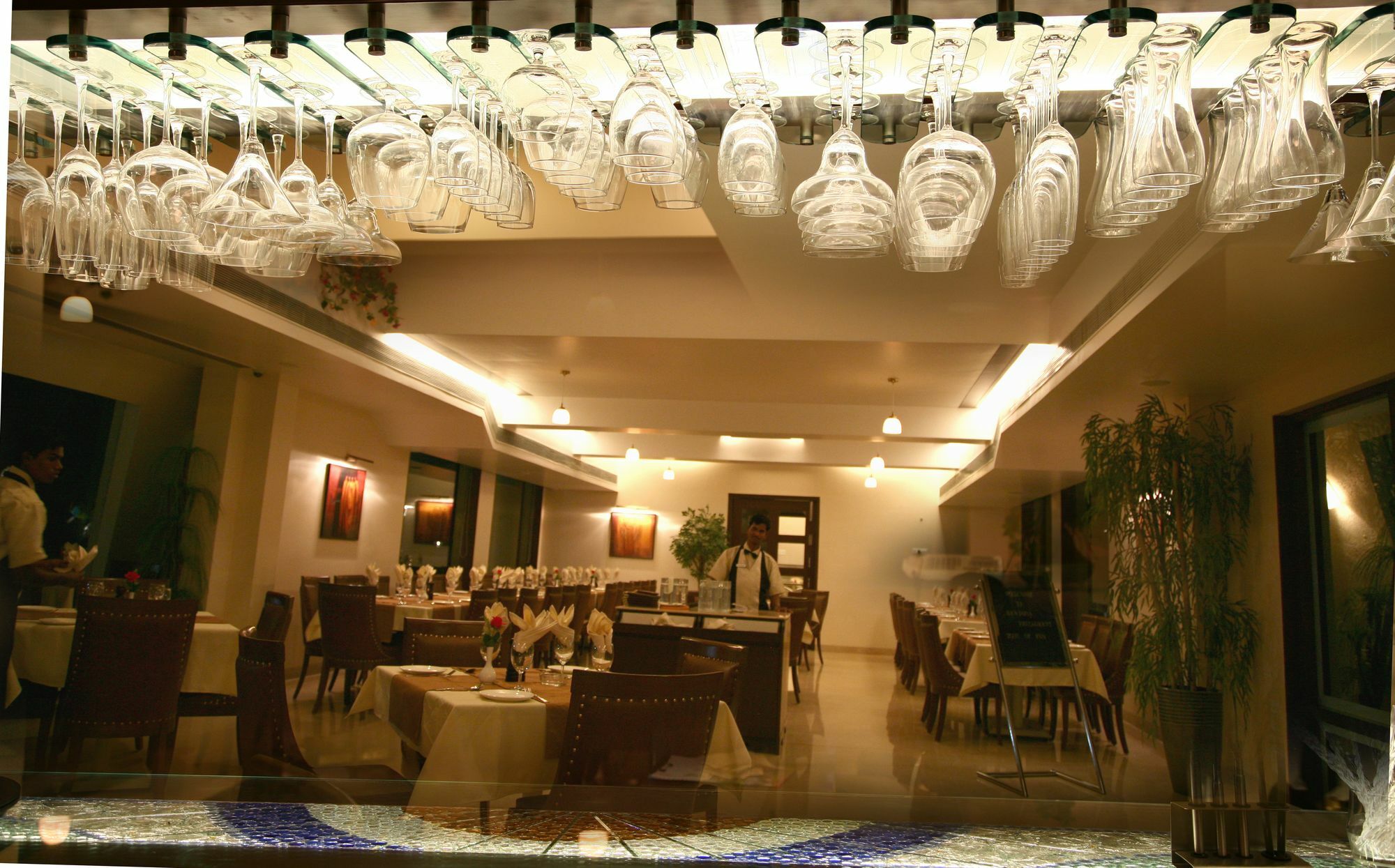 Sentosa Resorts Chinchvad Exterior foto